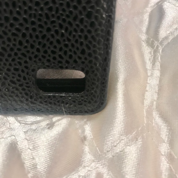 Vintage CHANEL IPHONE PHONE CASE - Picture 5 of 5